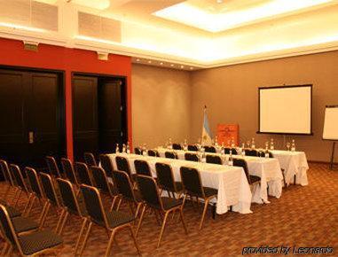 Hotel Howard Johnson & Convention Center Pilar (Buenos Aires)