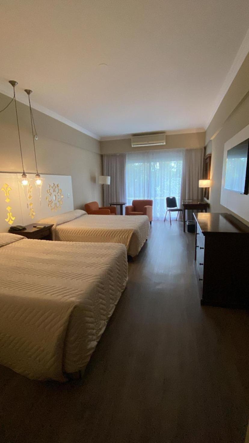 Hotel Howard Johnson & Convention Center 4*